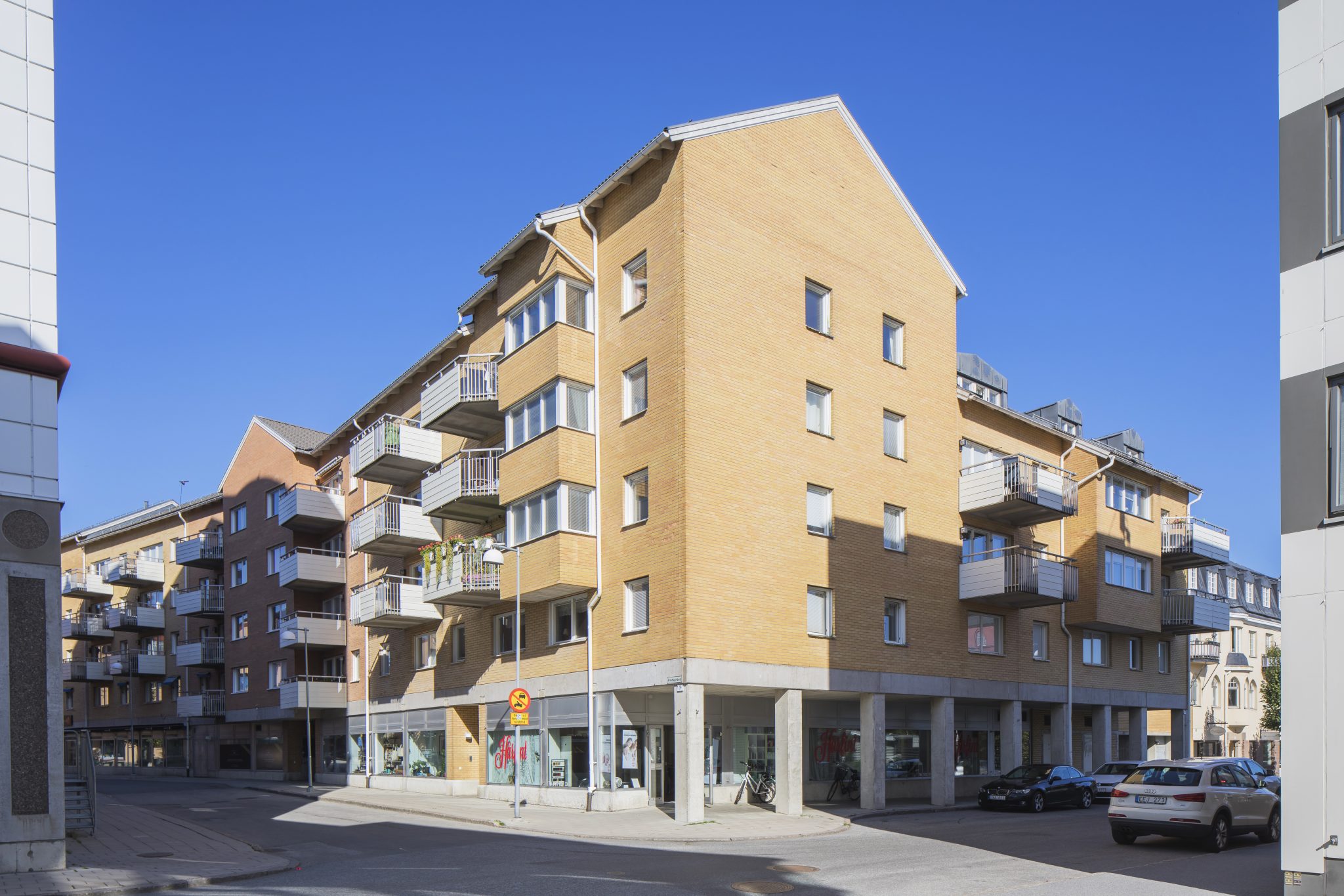 Fredsgränd 2 A & B